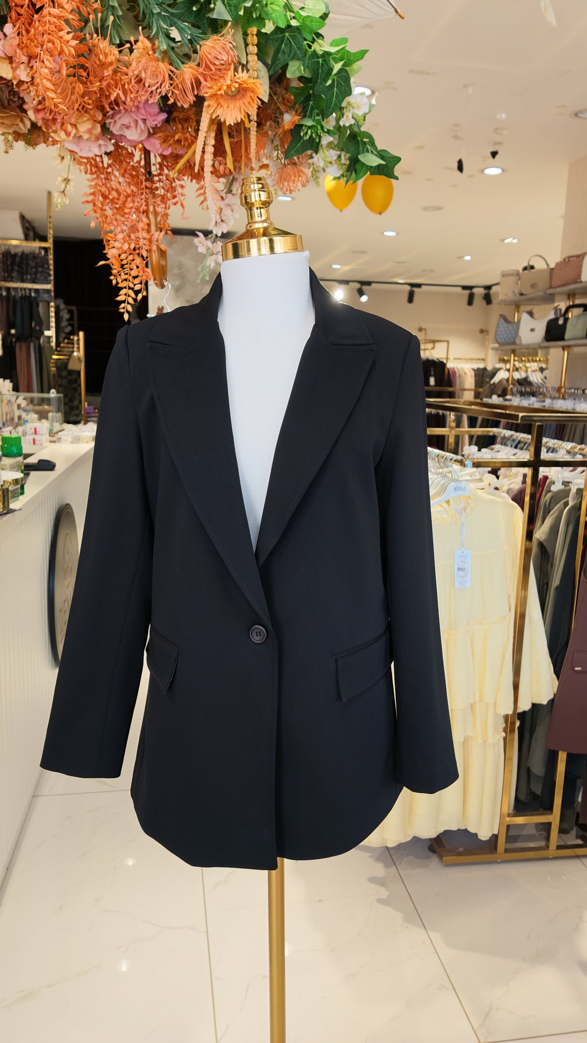Tek düğmeli  blazer ceket