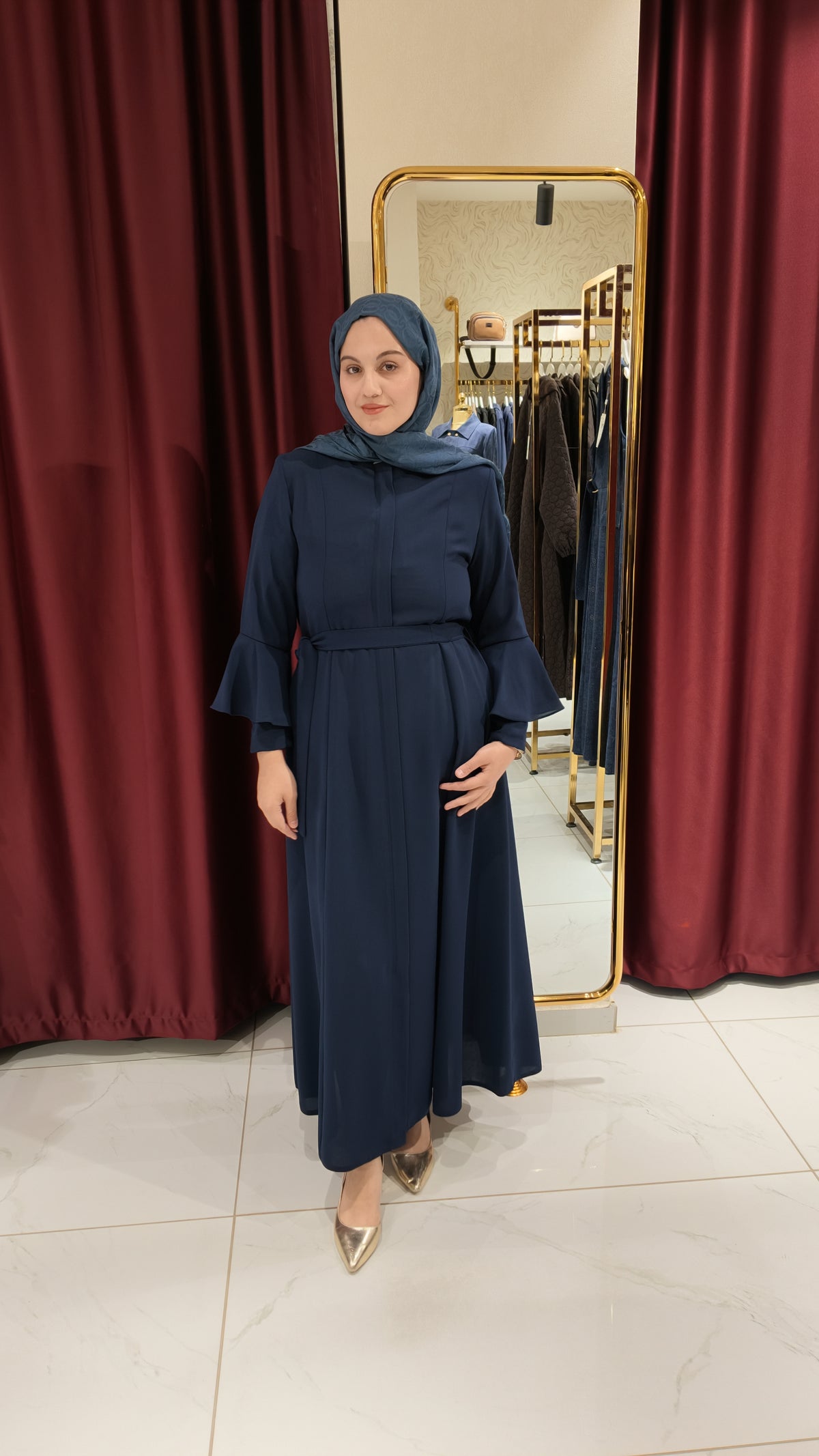 Kuşak Detaylı Ferace