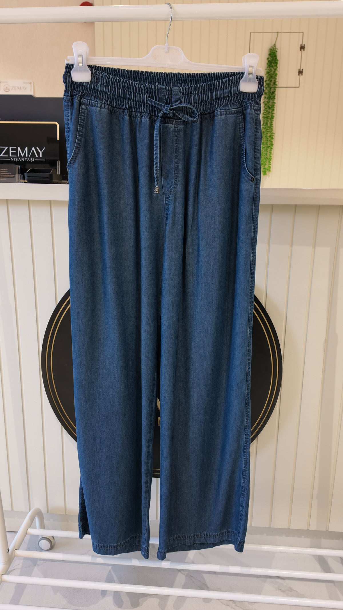 Kot Görünümlü Pantolon