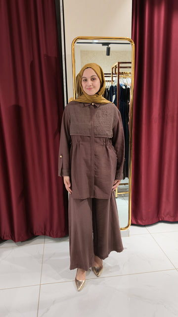 Kol Düğme Detaylı Pantolonlu Takım