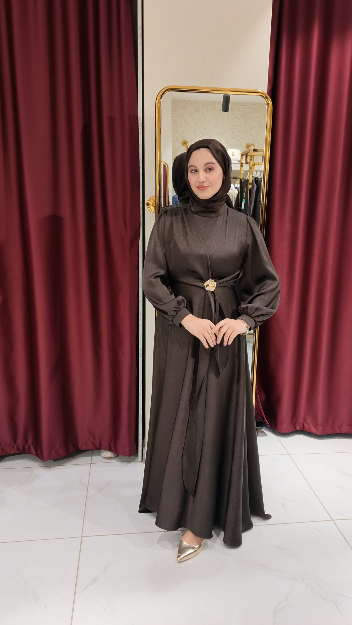 Toka Detaylı Şık Elbise