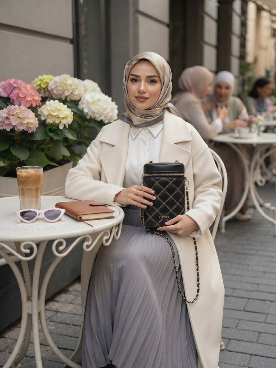 Silindir Form Kapitone Omuz Çantası