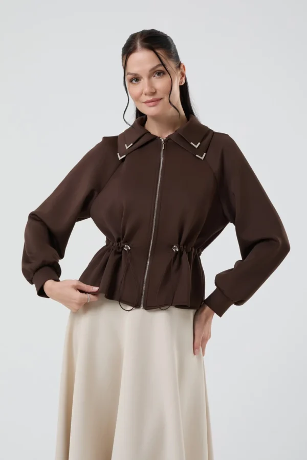 Kadın Çift Yaka Detaylı Kısa Kap