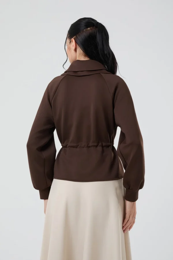 Kadın Çift Yaka Detaylı Kısa Kap